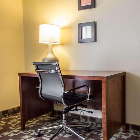 Comfort Inn & Suites Walterboro I-95 Bagian luar foto