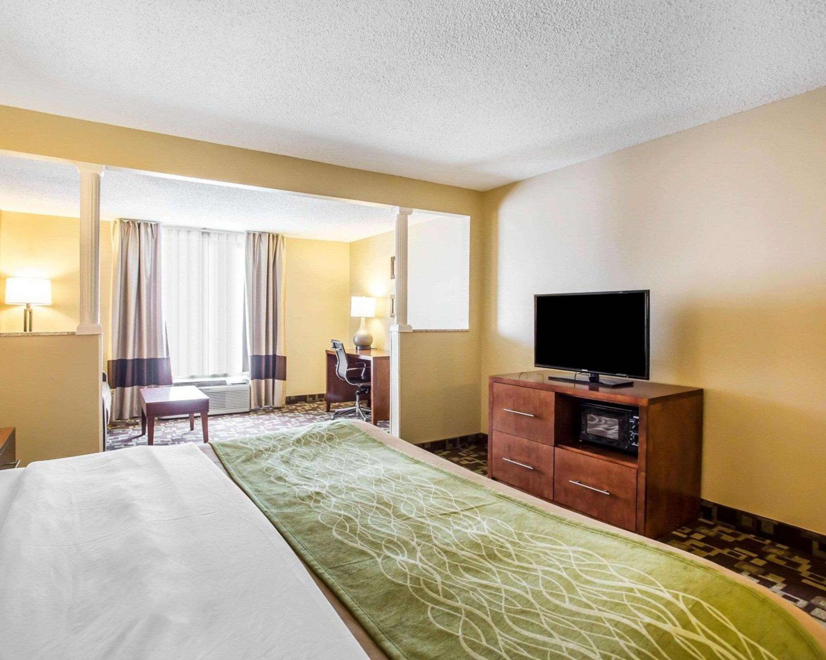 Comfort Inn & Suites Walterboro I-95 Bagian luar foto