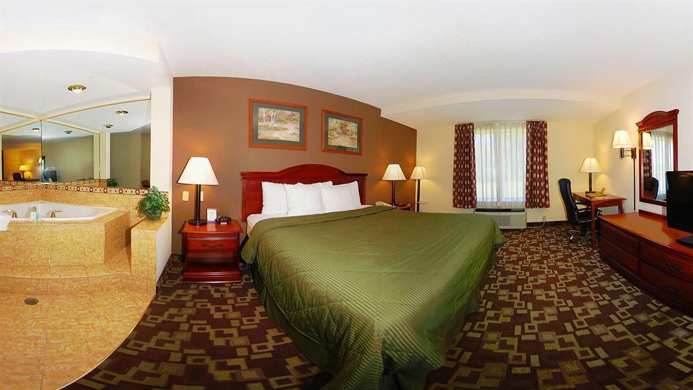 Comfort Inn & Suites Walterboro I-95 Bagian luar foto