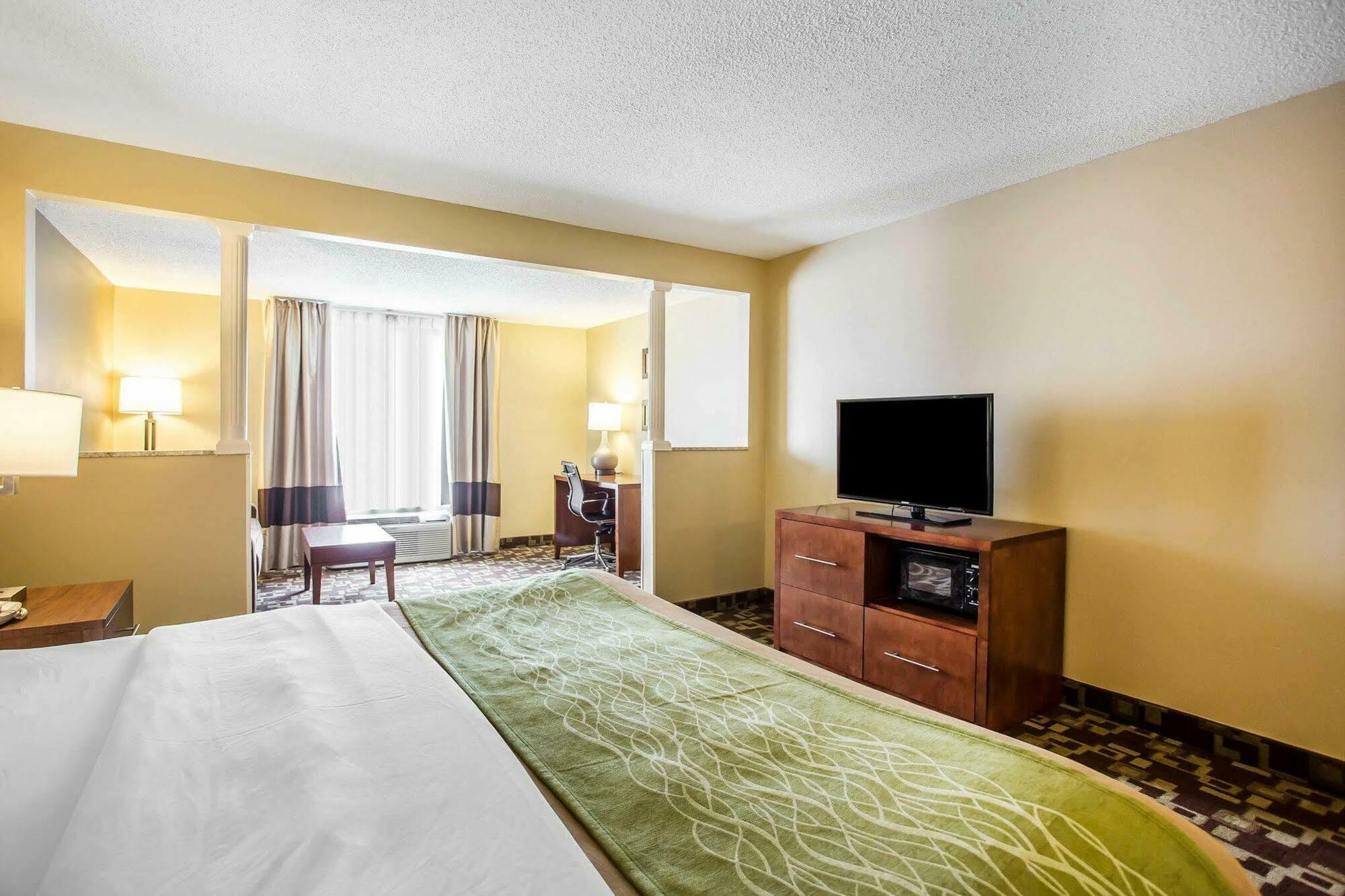 Comfort Inn & Suites Walterboro I-95 Bagian luar foto