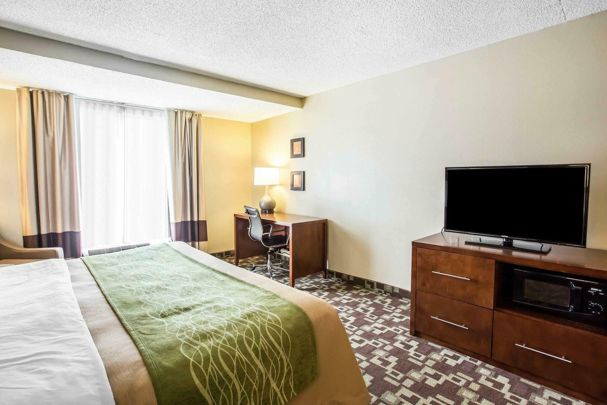 Comfort Inn & Suites Walterboro I-95 Bagian luar foto